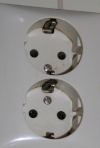 prise électrique femelle