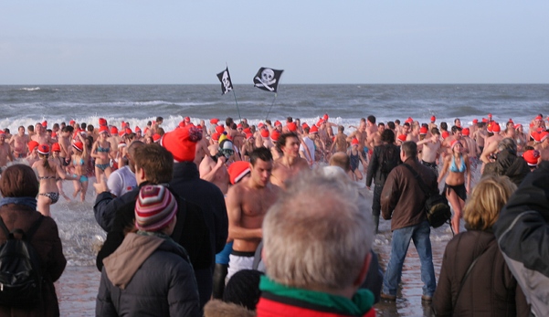 plein de plongeons du jour de l'an de Zandvoort